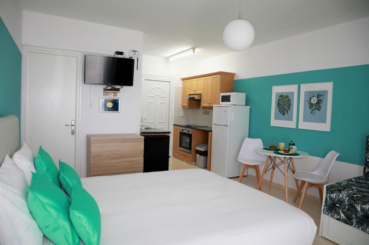 Peyia Pearl Ivy'S Studio Екстер'єр фото